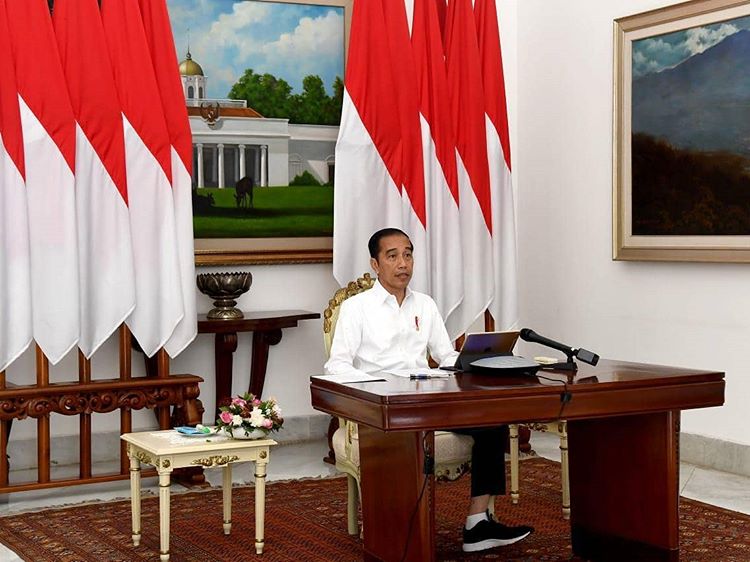 Ucapan Ulang Tahun Khofifah, Ridwan dan Ganjar untuk Presiden Jokowi