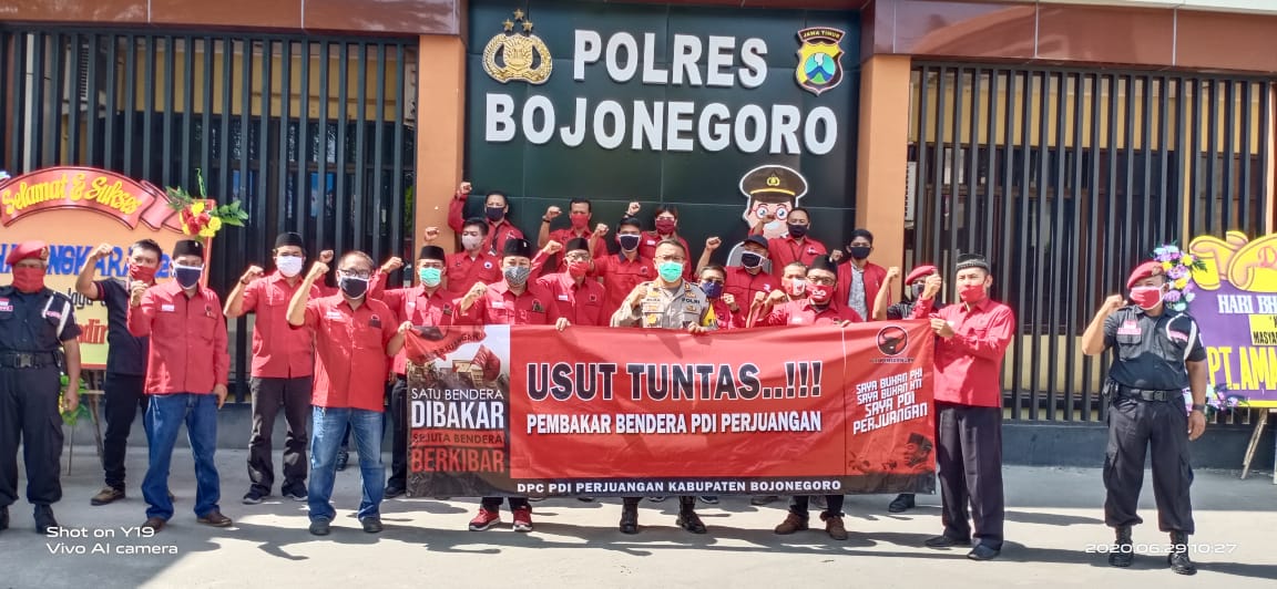 PDI Perjuangan Bojonegoro Desak Polri Usut Tuntas Aktor Pembakaran Bendera Partai