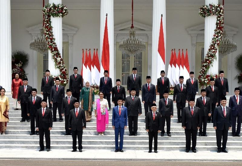 Presiden Jokowi dan Ma'ruf Amin saat pelantikan kabinet menteri. (Setkab)