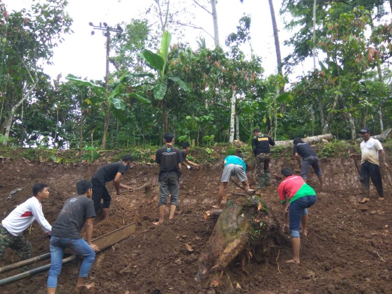 Bakti Sosial Pascalongsor, PMII Pacitan Fokus Rehabilitasi Fisik dan Mental