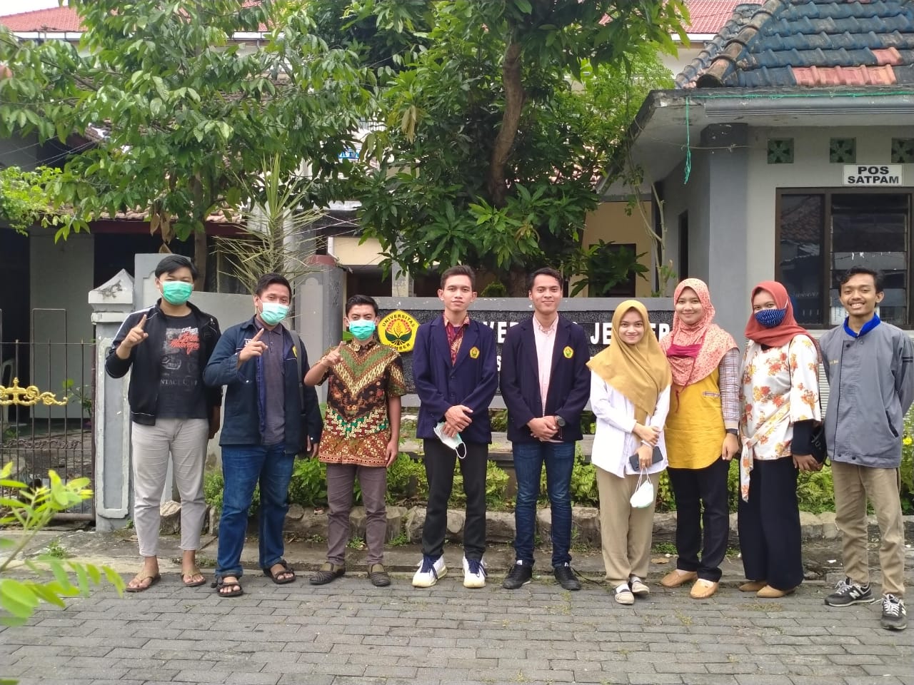 Gagaskan Inklusifitas, Pasangan Rizal-Uways Sosialisasikan ke Kampus Unej Luar Jember