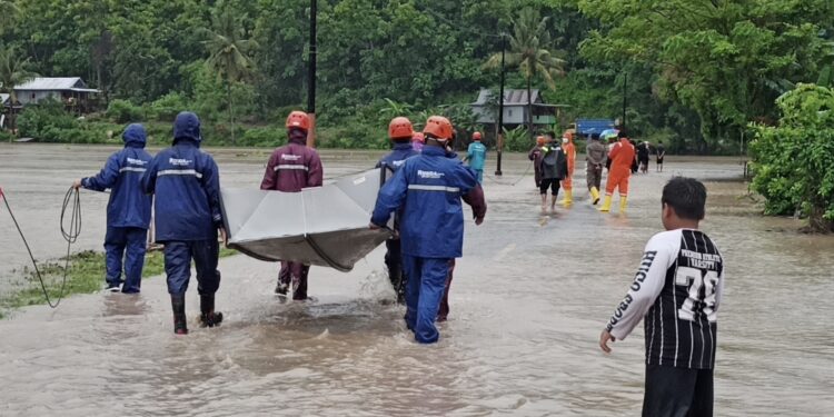 Dua Kelurahan Terendam Banjir, Puluhan Rumah Terisolir