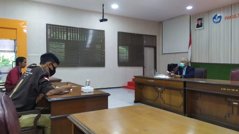 Adakan Audiensi, Pihak Dekan dan Perwakilan Ormawa Fisip Unej Tak Temukan Solusi