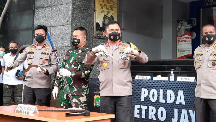 Begini Penjelasan Polda Metro Jaya, 6 Pengikut Rizieq Shihab Tewas Ditembak Polisi