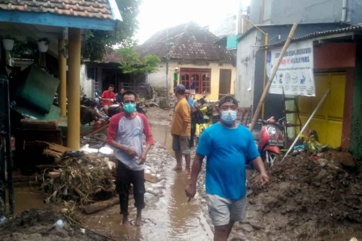 Banjir di Pasuruan, Dua Warga Desa Kepulungan Meninggal Terseret Banjir Bandang