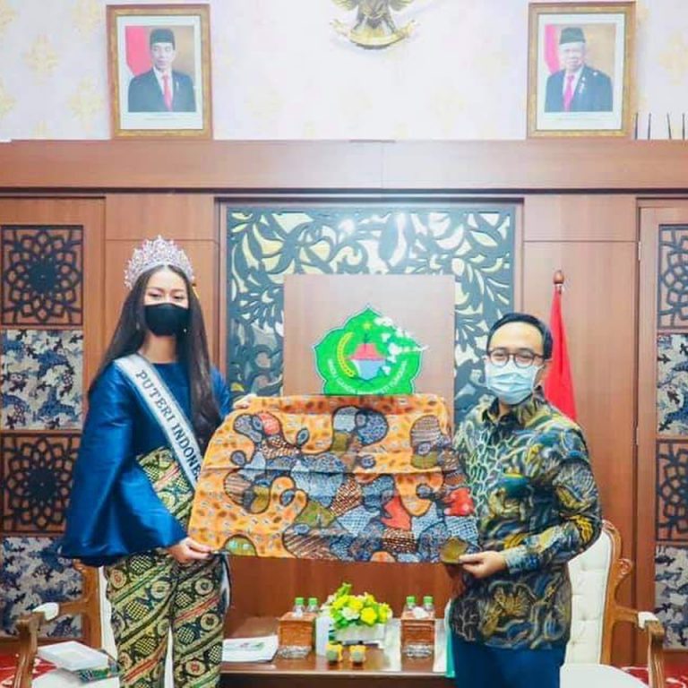 Puteri Indonesia Akan Pakai Batik Toket Pamekasan di Ajang Miss Universe 2021