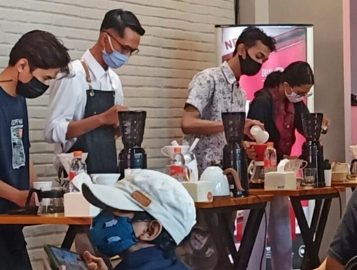 Keren Hihi Cafe Adakan Kompetisi Kopi  Kabar Baik Bagi 
