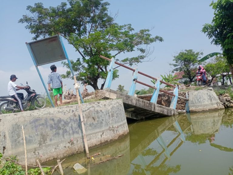 Jembatan Ables di lamongan