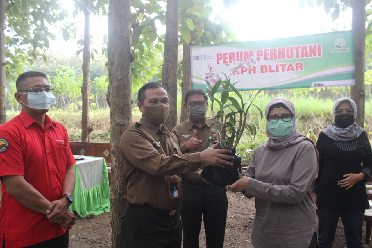 Dialog dengan Kelompok Peduli Lingkungan, Bupati Blitar Ajak Warga Jaga Hutan Bersama