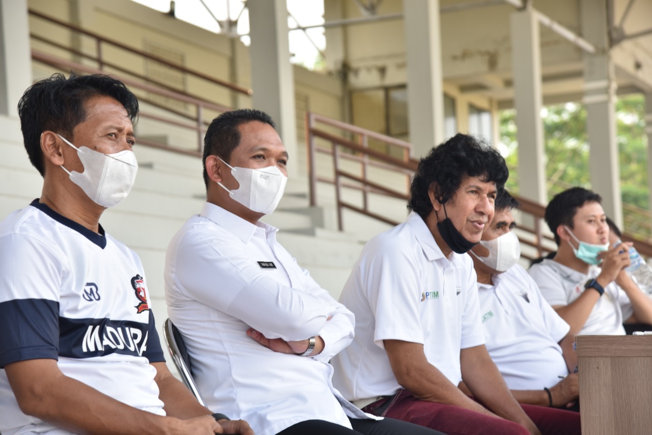 Jadi Tuan Rumah Porprov, Cak Thoriq: Stadion Semeru Harus Miliki Fasilitas Standar Nasional