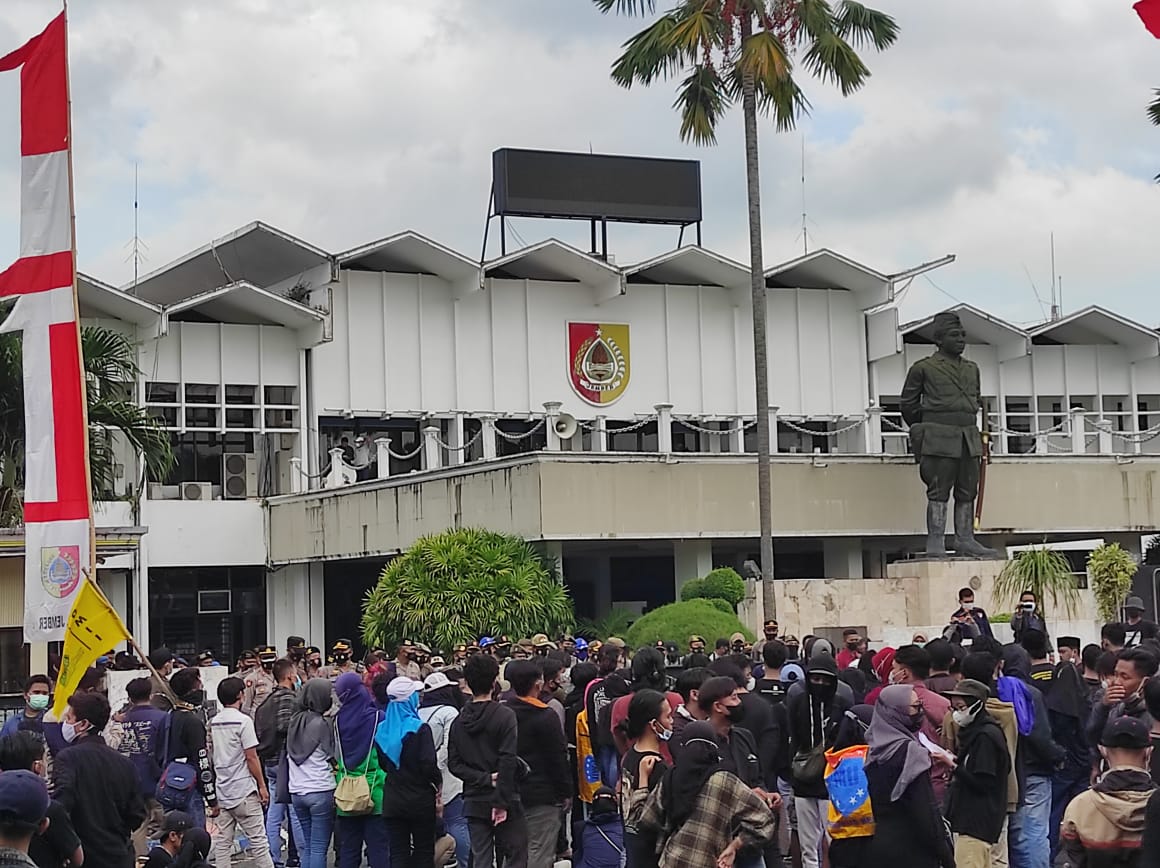 PMII Jember Tolak Tambang dan Tambak Modern