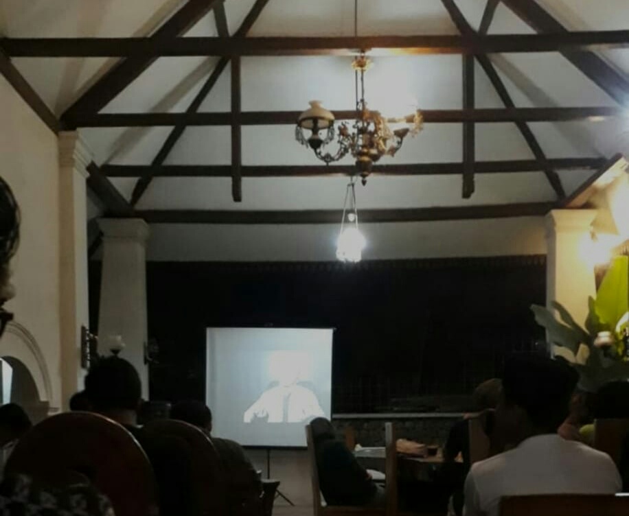 Pemuda Besuki Gelar Nobar KPK Endgame. (Foto: Beritabaru.co)