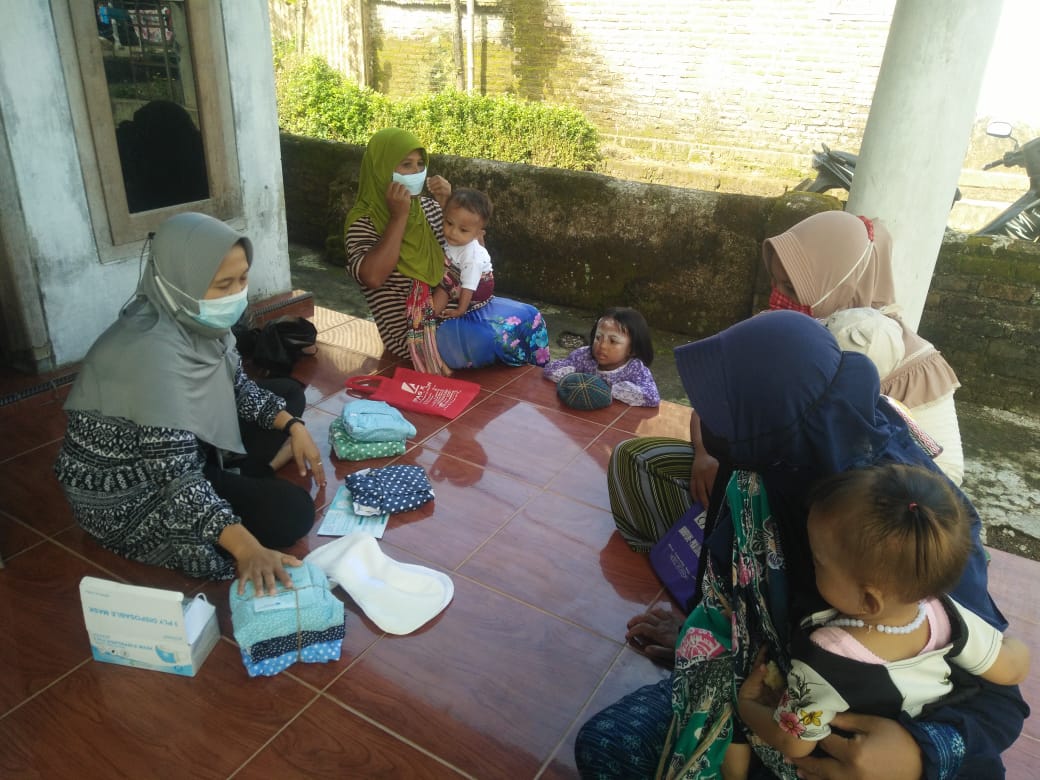 Partisipasi Para Kader Posyandu Tangani Sampah Popok di Jember