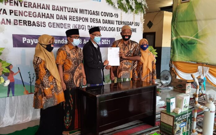 Wahid Foundation Bersama BPM Annuqayah Serahkan Bantuan Mitigasi Covid-19 kepada Pokja Desa Damai Payudan Dundang dan Guluk-Guluk