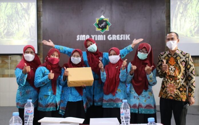Group Ikatan Guru Tarnan Kanak-Kanak Indonesia (IGTKI) Kecamatan Gresik. (Dok. Foto: Beritabaru.co)