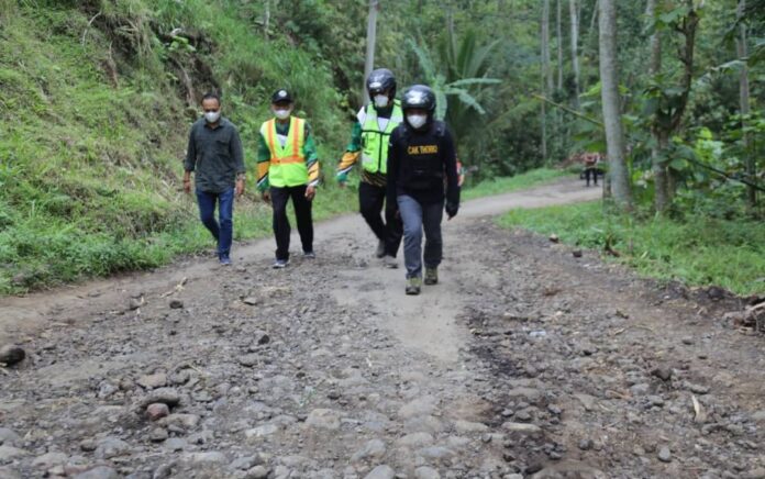 Ruas Jalan Kabupaten di Kecamatan Ranuyoso Segera Dibangun