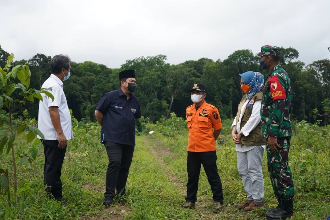 Erick Thohir Tinjau Relokasi Korban Erupsi Semeru