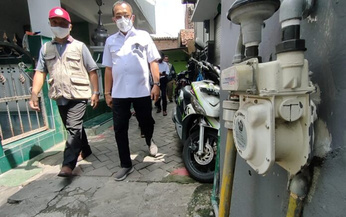 Merespon Keluhan Warga, Wakil Walikota Surabaya Tinjau PGN