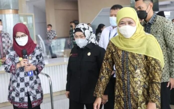 Khofifah Instruksikan Semua Kabupaten Kota Miliki Mal Pelayanan Publik