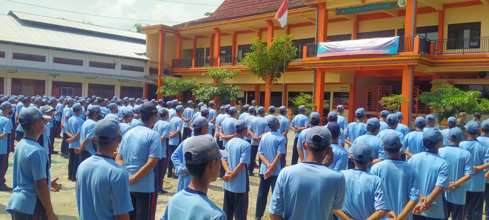 Semangat Bela Negara dengan Baris Berbaris