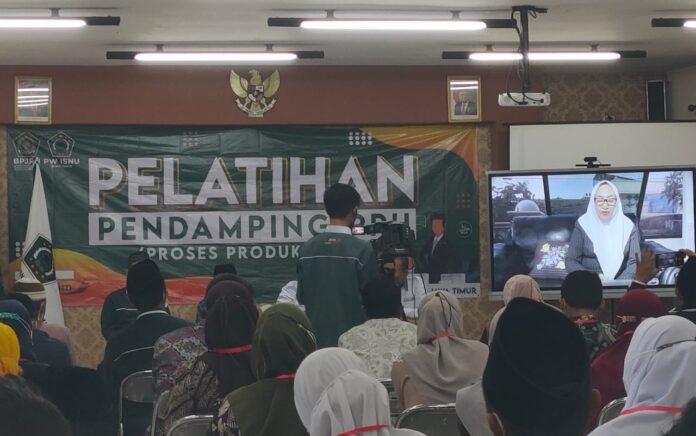 Dongkrak Perekonomian Warga dengan Halal Centre