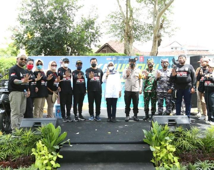 Ikawangi Gelar Acara Gowes dan Bakti Sosial, Bupati Ipuk: Terima Kasih Selalu Peduli Pada Banyuwangi