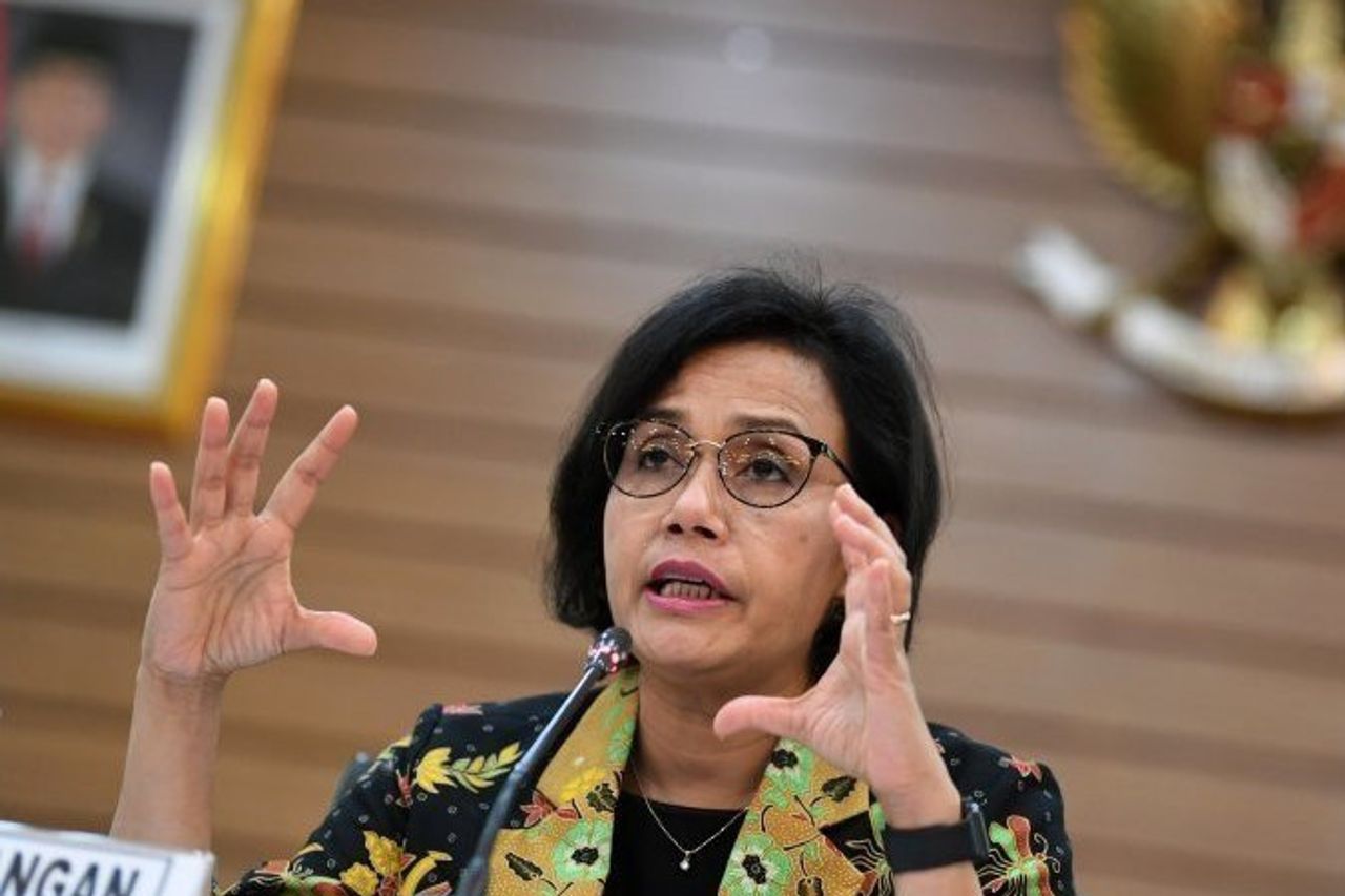 Ramai Seruan Stop Bayar Pajak, Sri Mulyani Ancam Naikkan BBM 3 Kali Lipat