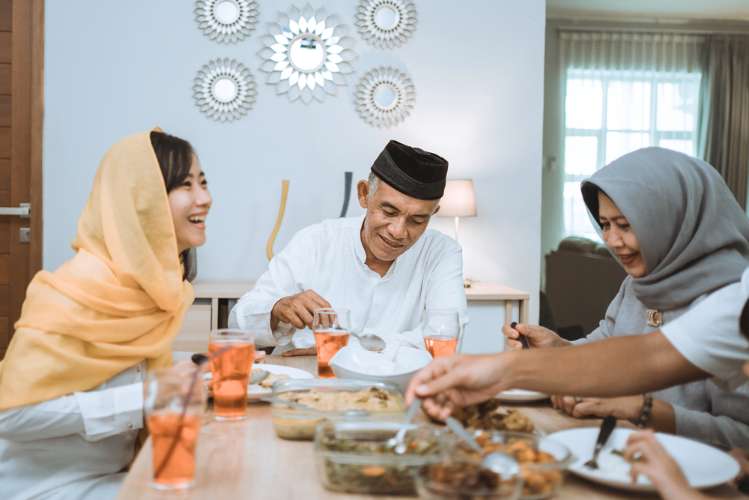 Berbuka Puasa Sesuai Syariat Islam