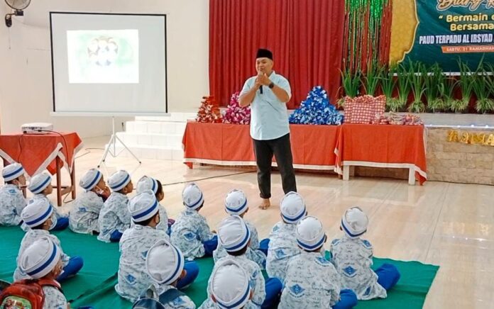 Tanamkan Nilai Keindahan Agama, PAUD Terpadu Al Irsyad Gelar Acara Bermain dan Bercerita Ramadan