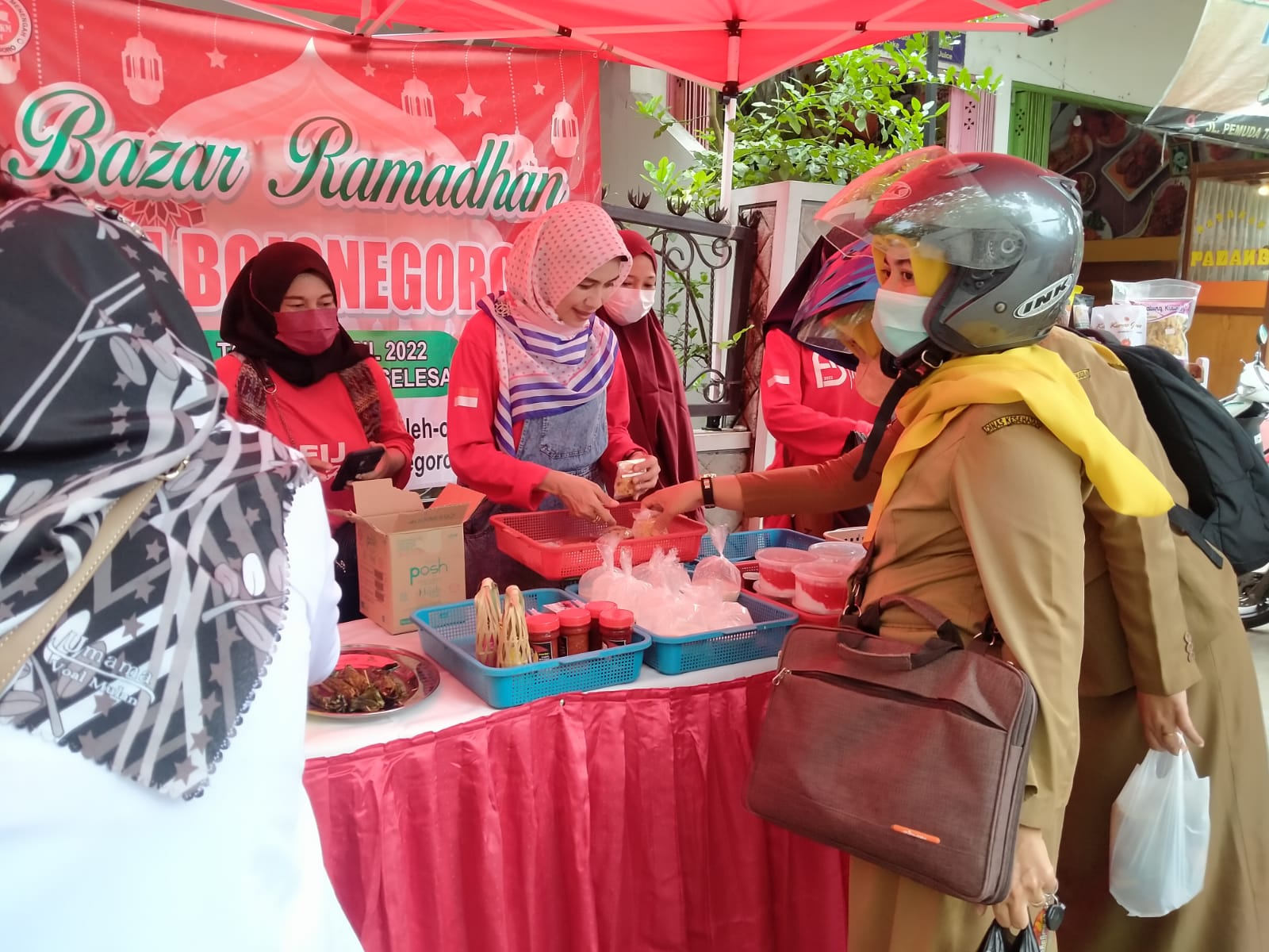 Bazar Ramadan FIJ, Bangkitkan Ekonomi IKM Bojonegoro