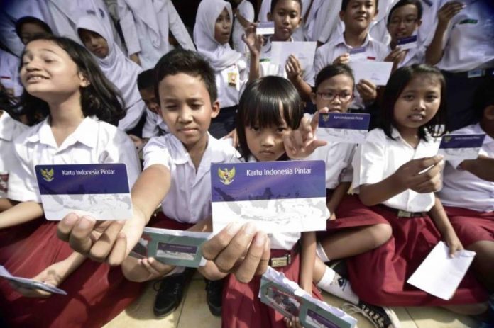 Bupati Bojonegoro Tekankan Pencairan PIP Langsung ke Rekening Siswa