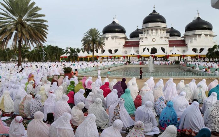 Salat Idul Fitri Lengkap dengan Artinya