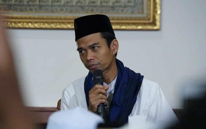 Selain Abdul Somad, Tiga Orang Ini Juga Pernah Dilarang Masuk Singapura