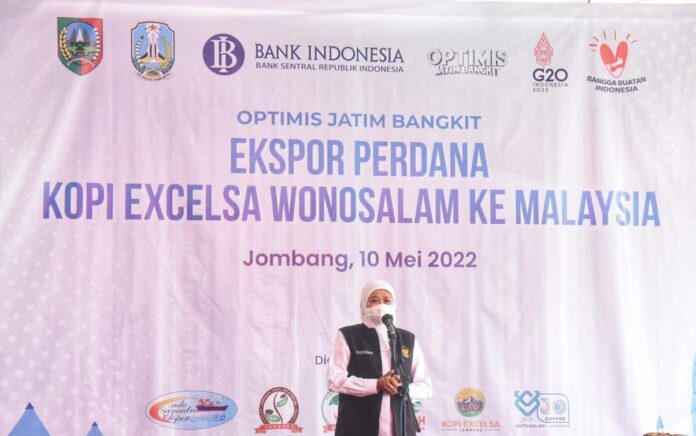 Ekspor Perdana Kopi Excelsa Jombang, Khofifah: Dari Desa Wonosalam Menembus Pasar Dunia