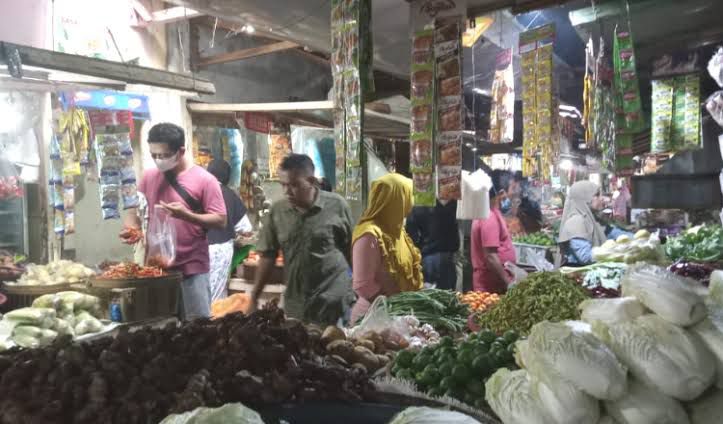 Usai Lebaran, Harga Sembako di Probolinggo Mulai Turun