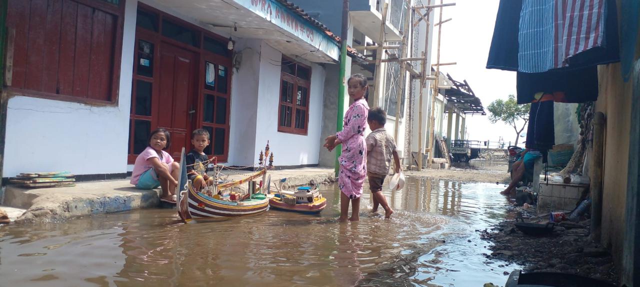 Banjir Rob Melanda Tiga Desa di Pesisir Probolinggo