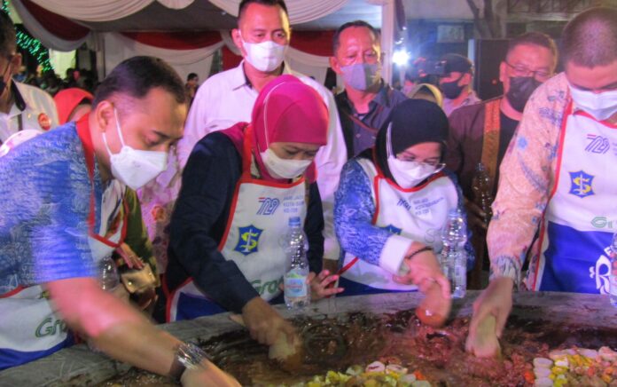 Festival Rujak Uleg Surabaya, Wali Kota: Momentum Kebangkitan Ekonomi