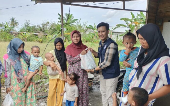 Wabendum PB PMII Bagikan Paket Sembako untuk Warga Kota Banjarbaru