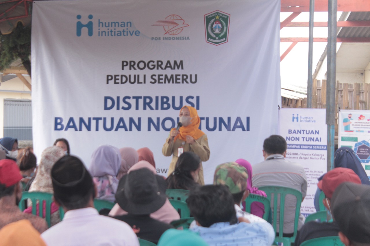 Terdampak Erupsi Semeru, Human Initiative Salurkan Bantuan Non Tunai Multiguna Bagi Warga di Lumajang