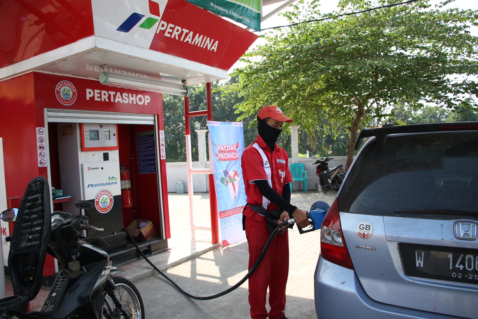 Perkuat Jaringan Distribusi BBM, Pertamina Kembangkan Pertashop Empowerment SME di Gresik