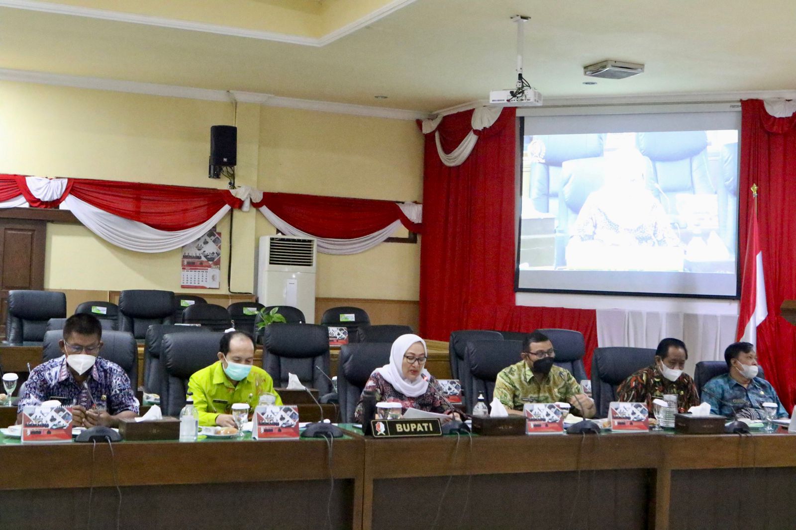 Gelar Rapat Sinkronisasi Data Kemiskinan, Bupati Anna: Bojonegoro Telah Lakukan Program Prioritas