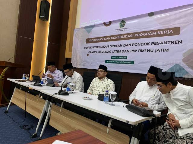 Setuju Dicabut Demi Kemaslahatan, PWNU Jatim Sebut Sedang Garap Konsep Pesantren Ramah Santri