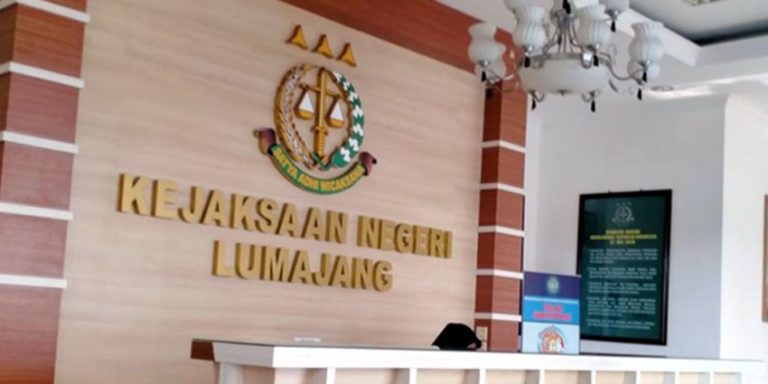 PMII Lumajang Desak Pengusutan Kasus Penggarong Uang Negara