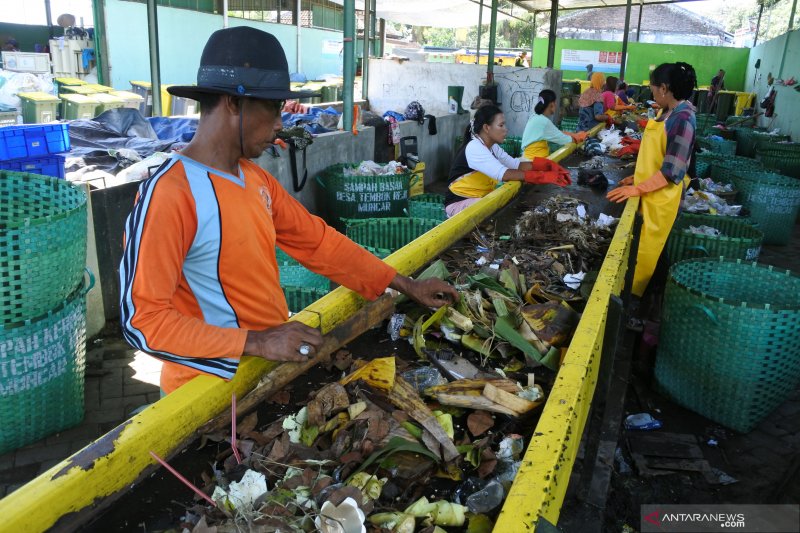 Pengelolaan Sampah Harus Dimulai dari Keluarga