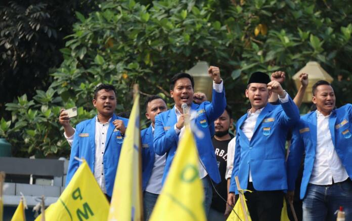 Tanpa Tedeng Aling-aling, PB PMII Tegas Tolak Kenaikan BBM