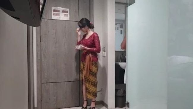 Polisi Tangkap Pemeran Video Mesum Kebaya Merah