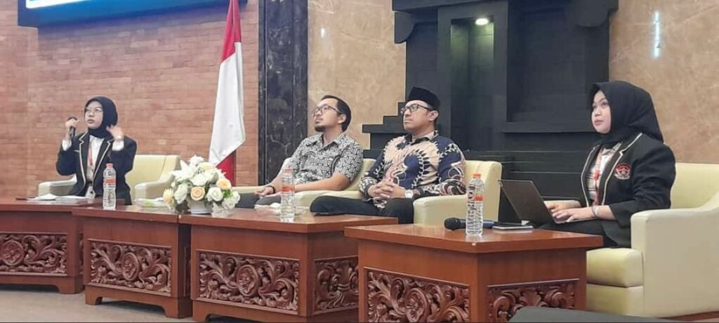 DPM FH Universitas Wijaya Kusuma Menggelar Kelas Orientasi Legislatif