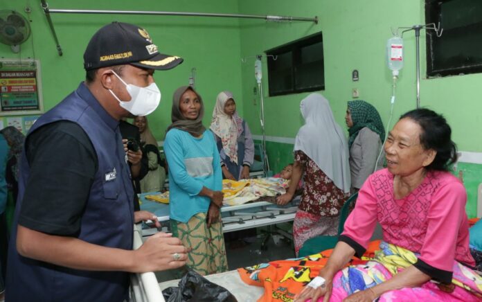 Gerak Cepat, Bupati Sumenep Kunjungi Terdampak Banjir di Kecamatan Pragaan