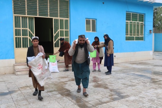 Bantuan Kemanusiaan China Didistribusikan kepada Keluarga Afghanistan yang Membutuhkan