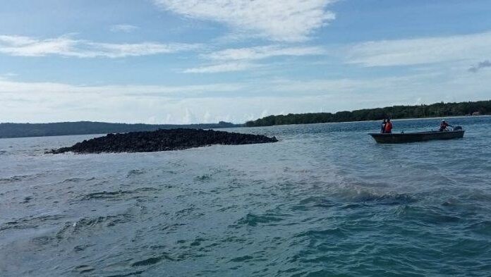 Muncul Pulau Baru Setelah Gempa Maluku